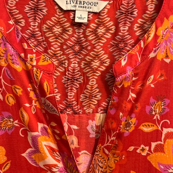 NWT Liverpool Los Angeles Red/Orange Print Top.  Sz. Lg. - Picture 2 of 16